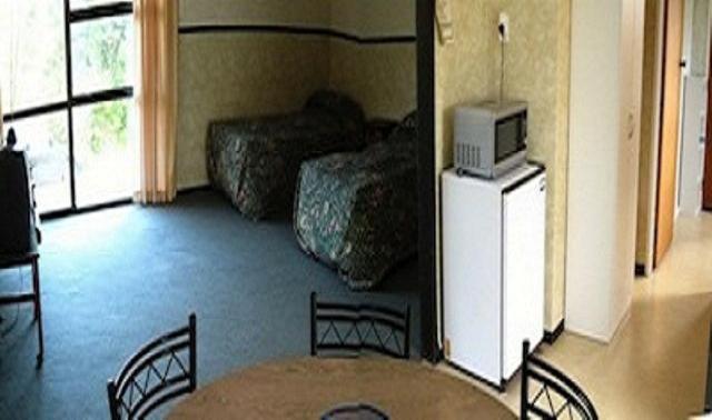 Opononi Hotel Εξωτερικό φωτογραφία