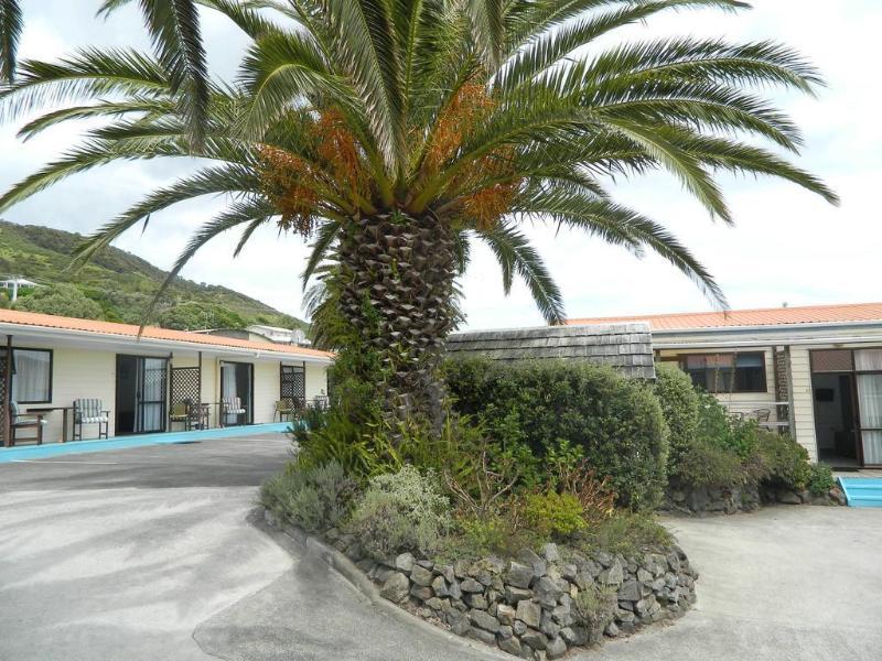 Opononi Hotel Εξωτερικό φωτογραφία